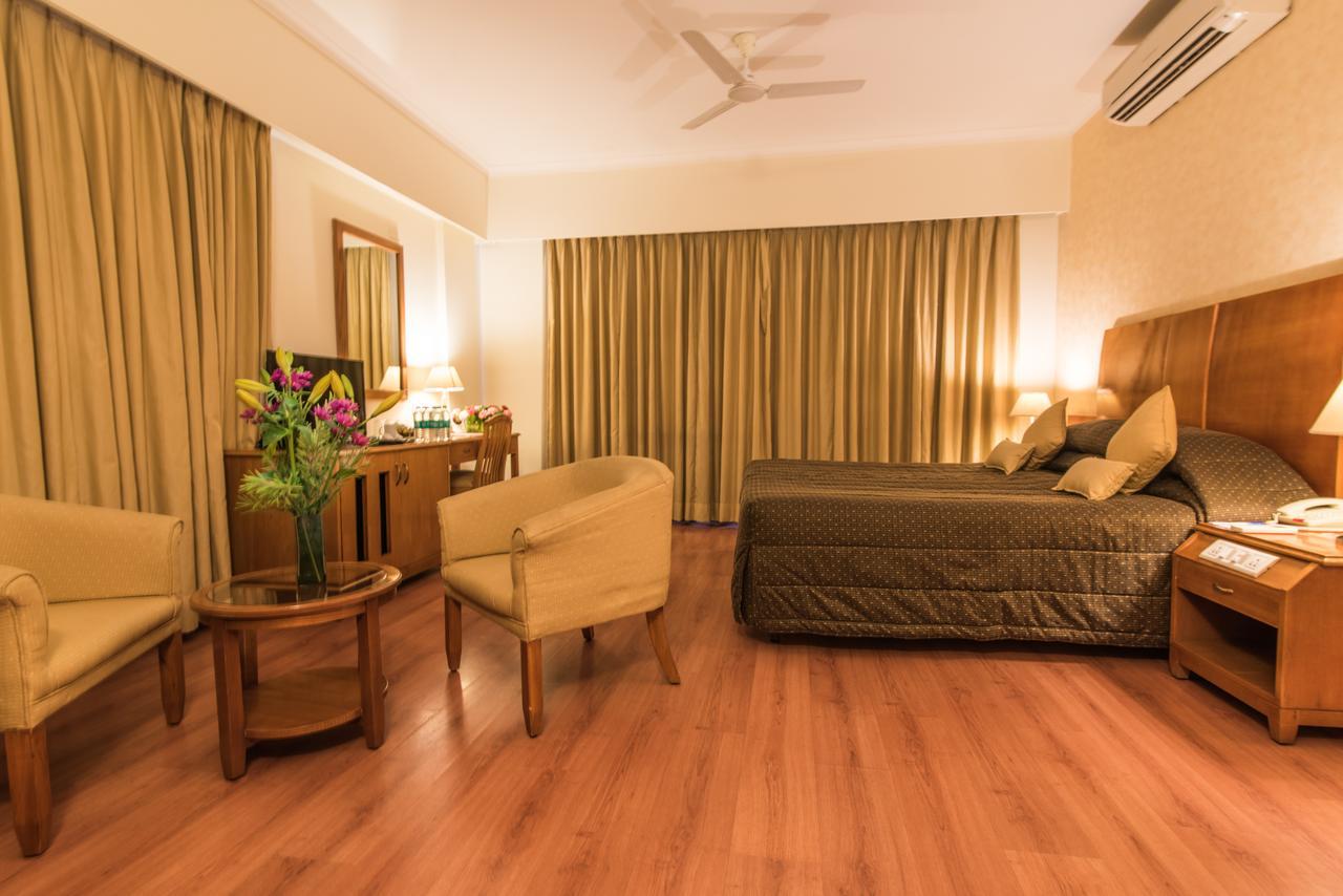 Sai Vishram Business Hotel Bangalore Exterior photo